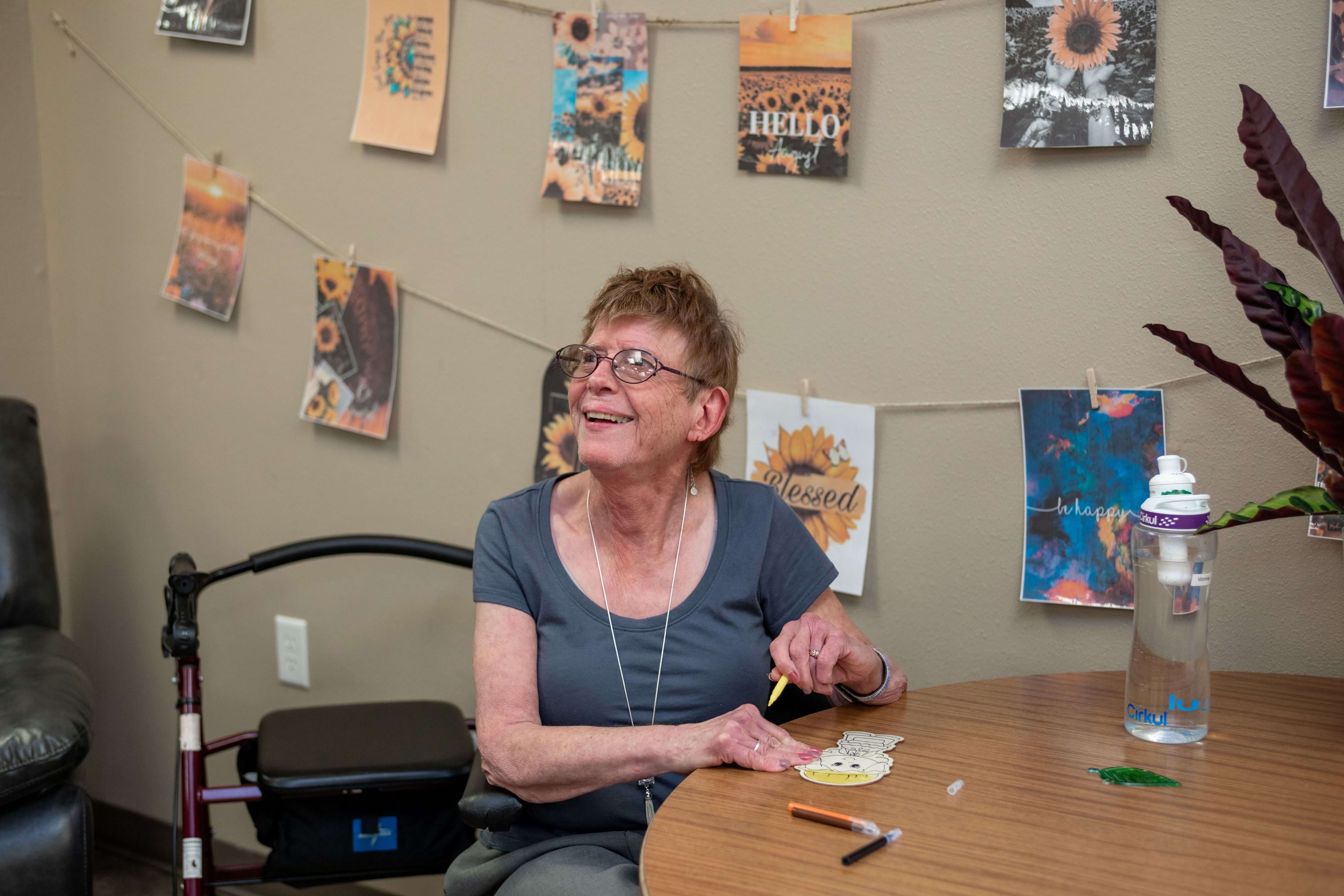 Adult_Day_Program_-_Craft.jpg Image